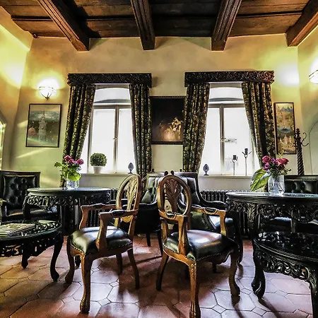 Otel Edward Kelly Český Krumlov