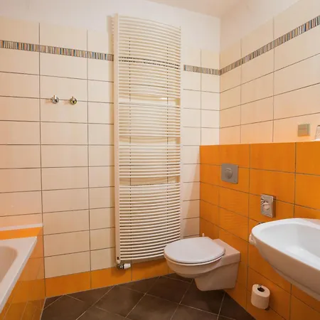 Hotel Edward Kelly 3*