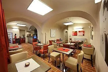 Hotel Hotel Edward Kelly