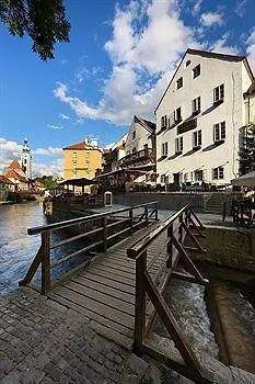 Hotel Hotel Edward Kelly 3*