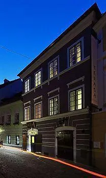 Hotel Edward Kelly