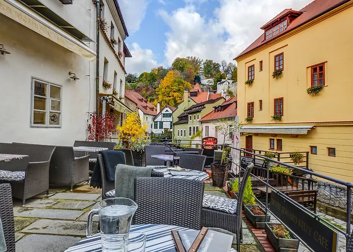 Edward Kelly Ξενοδοχείο