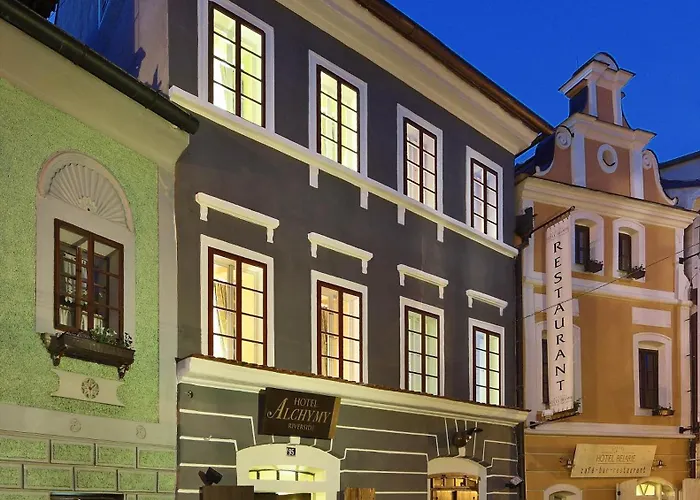 Edward Kelly Hotel 3*