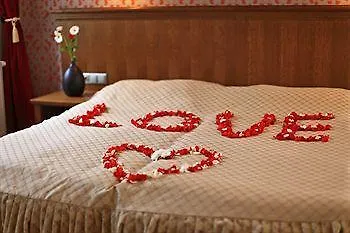 Ξενοδοχείο Edward Kelly 3*