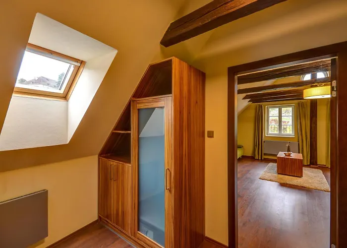 Edward Kelly Ξενοδοχείο